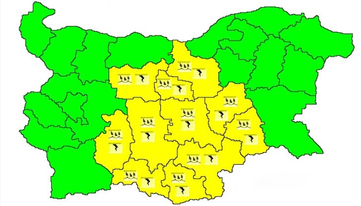 В тези области на страната ще има краткотрайни и интензивни валежи, придружени с гръмотевични бури, мощни в следобедните часове и до полунощ В тези области на страната ще има краткотрайни и интензивни валежи, придружени с гръмотевични бури, мощни в следобедните часове и до полунощ