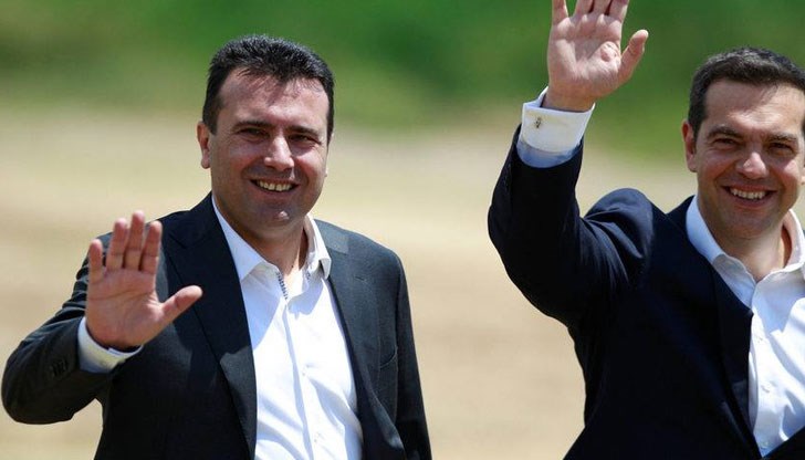 Бойко просто бе подведен от вечно ухилената физиономия на скопянина Зоран Заев и не по-малко усмихнатия Ципрас Бойко просто бе подведен от вечно ухилената физиономия на скопянина Зоран Заев и не по-малко усмихнатия Ципрас