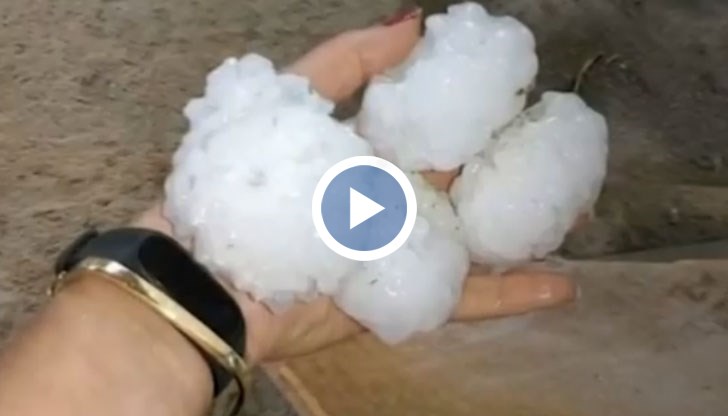 Огромни ледени късове удариха Враца