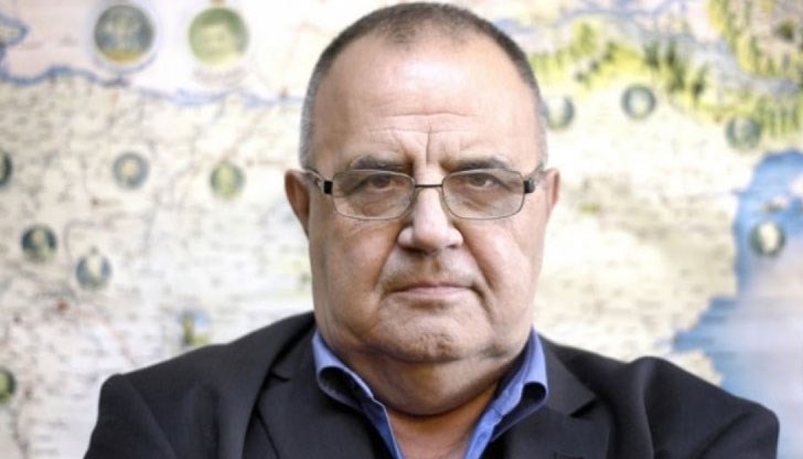 Две неща ще направим веднага, ако вземем властта, закани се историкът Две неща ще направим веднага, ако вземем властта, закани се историкът