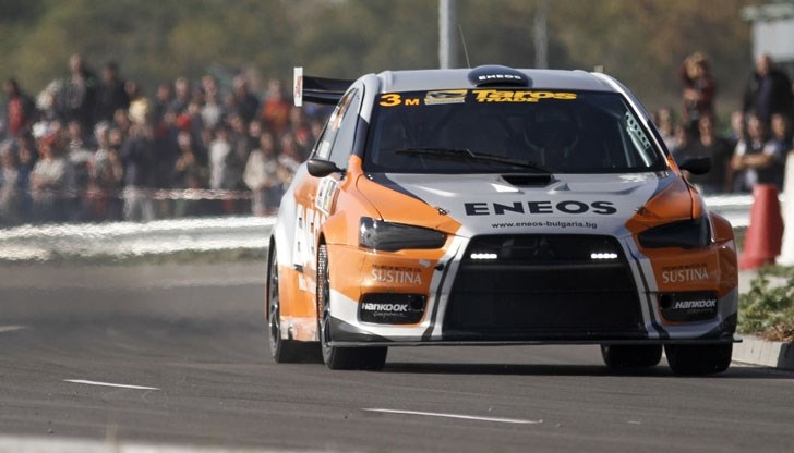 Шампионът се бори за спечелването на четвърта титла Шампионът се бори за спечелването на четвърта титла