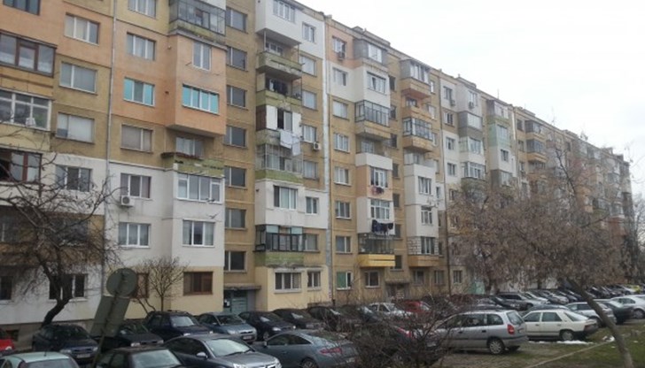 Лошото е, че това са хората, с които съм всеки ден и няма как да си грабна багажа и да се махна Лошото е, че това са хората, с които съм всеки ден и няма как да си грабна багажа и да се махна