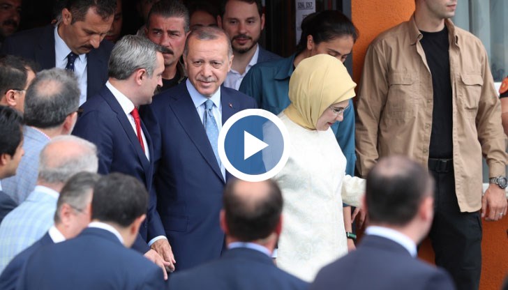 Вотът беше окървавен с убийството на опозиционен лидер