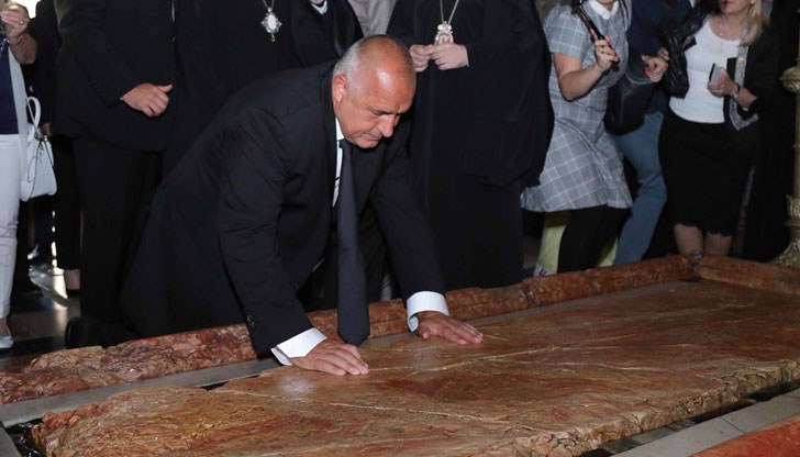 Посетих Божи гроб и се поклоних пред свещеното за всички християни място