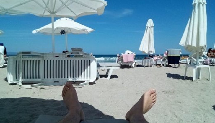 Само часове по-късно Христо и брат му намират смъртта си в бурните води на морето