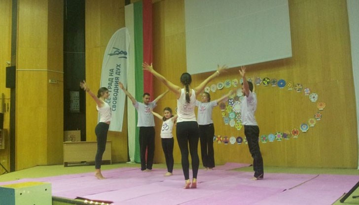 Сдружение "Движение за хармонично развитие на човека" и "Майтрея сангха - приятели за един по-добър свят" организират за седма поредна година Национален йога фестивал Сдружение "Движение за хармонично развитие на човека" и "Майтрея сангха - приятели за един по-добър свят" организират за седма поредна година Национален йога фестивал