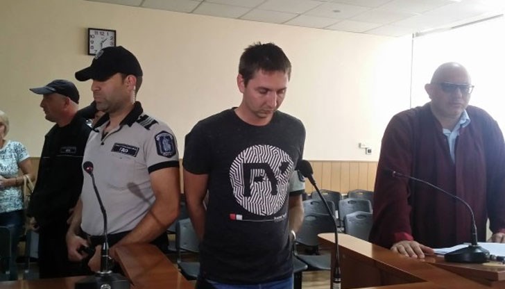 28-годишният Станислав уби с тира си бременната красавица и приятеля ѝ 28-годишният Станислав уби с тира си бременната красавица и приятеля ѝ