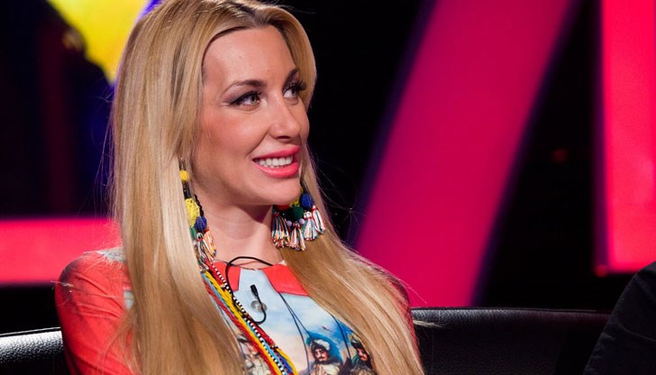 Антония има един неуспешен брак зад гърба си с руския бизнесмен Александър Бередин Антония има един неуспешен брак зад гърба си с руския бизнесмен Александър Бередин