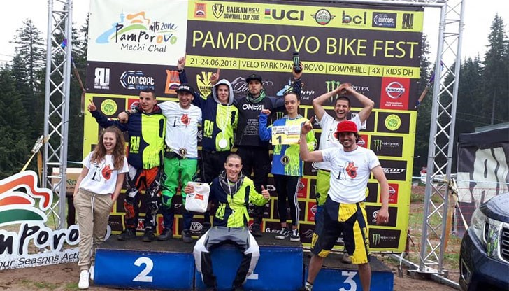 Родната надежда в планинското колоездене тотално разби конкуренцията
