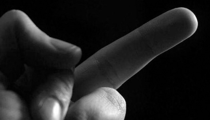 Показването на среден пръст изобщо не символизирало фалос, както считаме днес