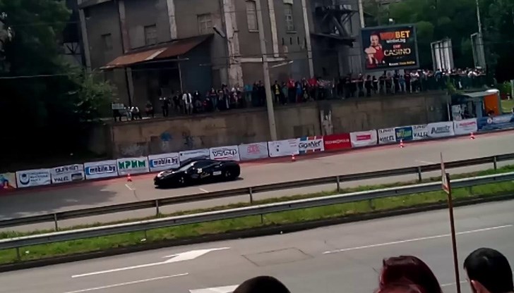 На ралито ще се състезават осем еднакви Audi A4 На ралито ще се състезават осем еднакви Audi A4