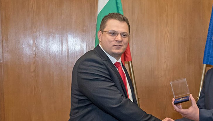 Цялото предишно ръководство бе сменено заради провала при издирването на Владимир Пелов Цялото предишно ръководство бе сменено заради провала при издирването на Владимир Пелов