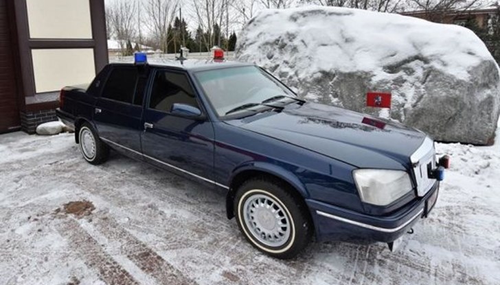 Колата е била част от правителствения гараж, като е направена за бившия кмет на Москва Юрий Лужков