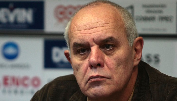 Ако има група хора, които като булдог висят върху Бойко и може да го захапят, правителството няма да издържи Ако има група хора, които като булдог висят върху Бойко и може да го захапят, правителството няма да издържи