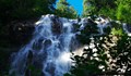 Туристи зърнаха водопад, който се появява веднъж през няколко години
