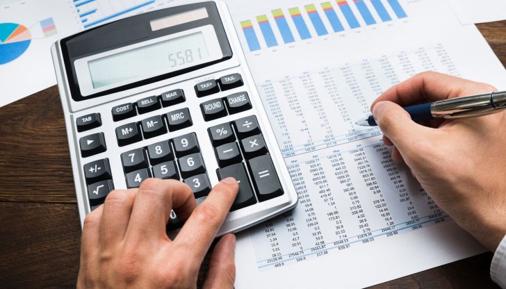 Сегашната система на Обединеното кралство им позволяваше да се трудят без да плащат данък, като по този начин печелеха повече Сегашната система на Обединеното кралство им позволяваше да се трудят без да плащат данък, като по този начин печелеха повече