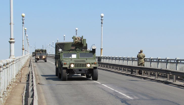 През почивните дни се очаква преминаването на конвои с военна техника от Румъния и Молдова през Дунав мост при Русе