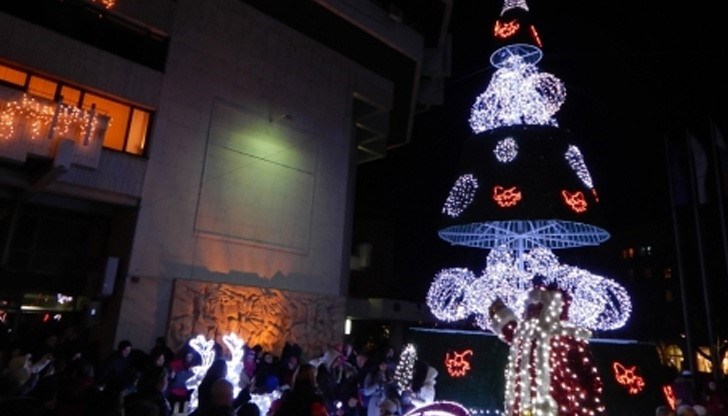 Обявената обществена поръчка е за 120 000 лева с ДДС Обявената обществена поръчка е за 120 000 лева с ДДС