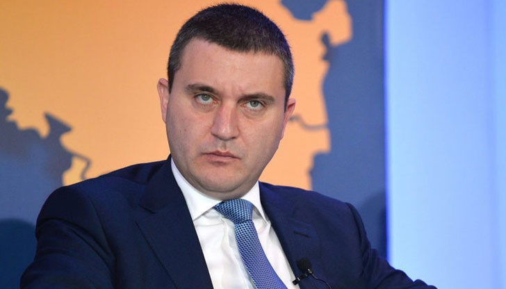 Това е едно от шестте условия за да бъдем приети в чакалнята на Еврозоната