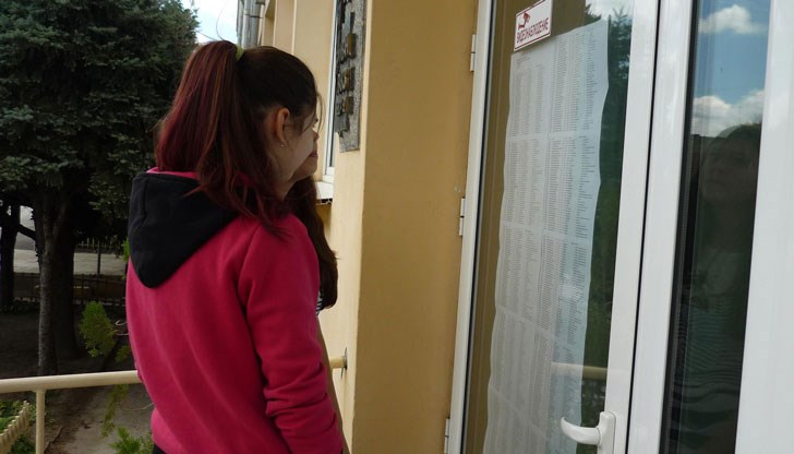 Записването на приетите ученици ще става от 13 до 17 юли включително