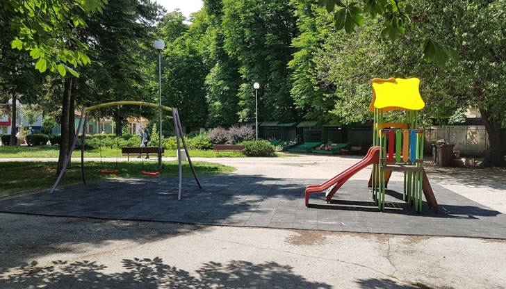 Отрицателният естествен прираст за областта е минус 8,7 промила Отрицателният естествен прираст за областта е минус 8,7 промила