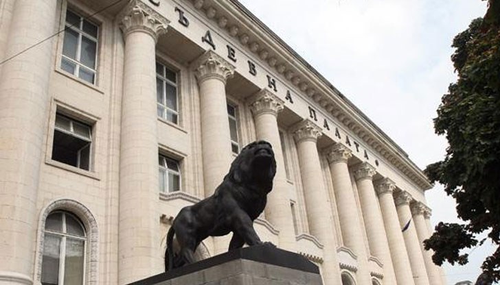 Павел Петков и Цветозар Славчев ще получат по 10 000 лева обезщетение