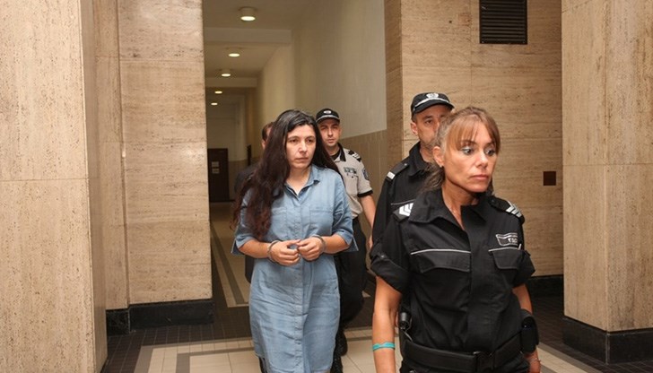 Срещу Мария Иванова се води дело за пране на пари Срещу Мария Иванова се води дело за пране на пари