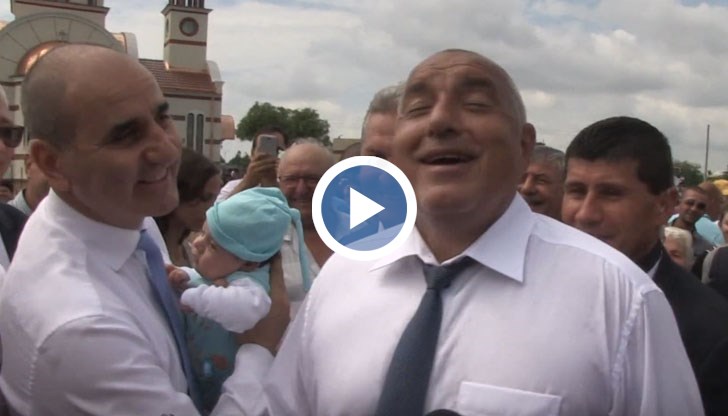Цветните „бисери“ на Бойко Борисов при визитата му в Бяла