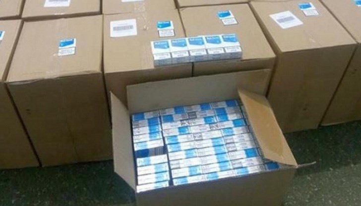 Днес бе задържан микробус с нелегални цигари на магистрала Тракия