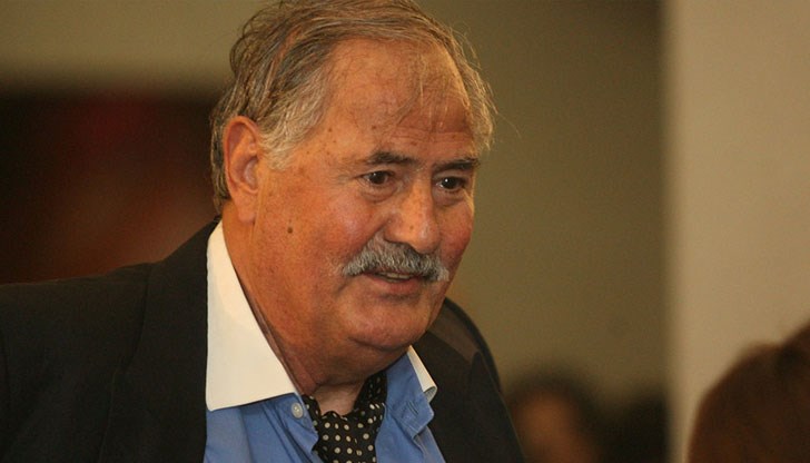 78-годишният политик е припаднал на паркинга на "Ал. Батенберг"