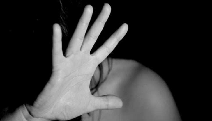 Чиновник прецени, че жена, подала оплакване за изнасилване е прекалено грозна Чиновник прецени, че жена, подала оплакване за изнасилване е прекалено грозна