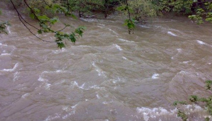 България предупреди Гърция и Турция за очаквано покачване на водите на двете реки
