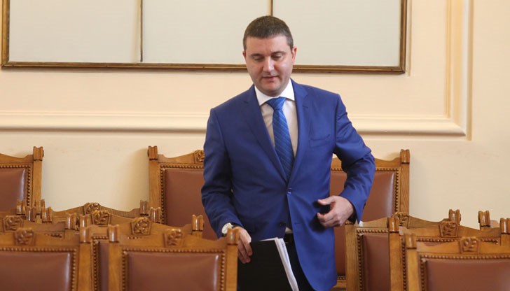 Централната и местната власт трупат просрочия, а Министерството на финансите нехае за причините Централната и местната власт трупат просрочия, а Министерството на финансите нехае за причините