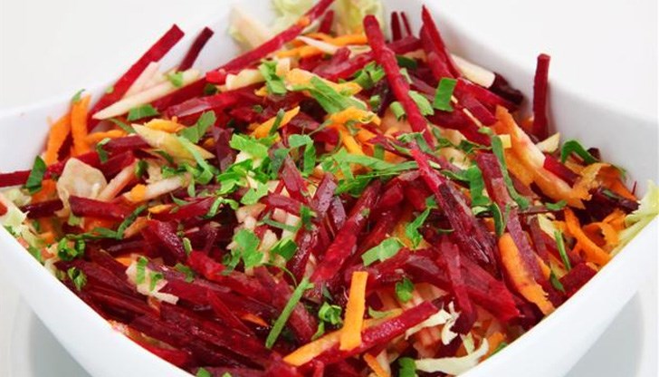 Редовната употреба на тази салата смъква килограми