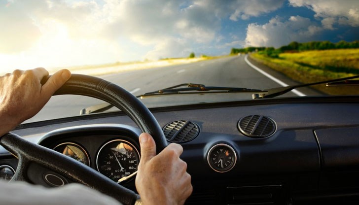 Практически препоръки към шофьорите за безопасно лято от "Пътна полиция"