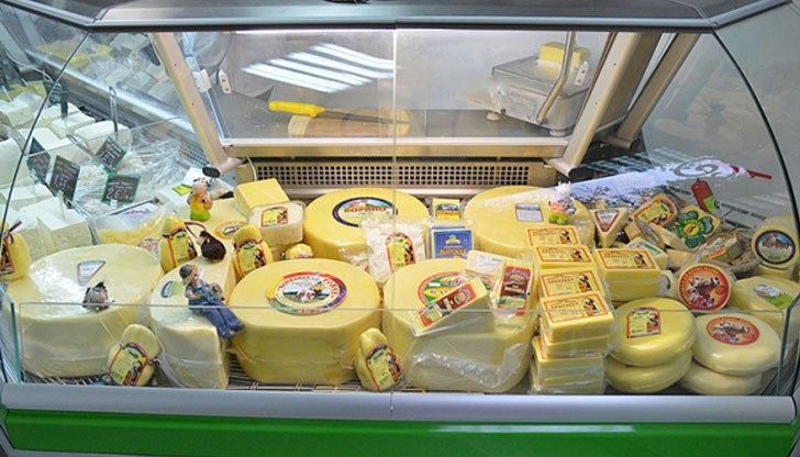 Продуктите трябва да са и на отделни щандове