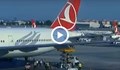 Два самолета се сблъскаха на летище "Ататюрк"