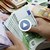 Българите зад граница са изпратили 610 милиона евро за половин година у нас Българите зад граница са изпратили 610 милиона евро за половин година у нас