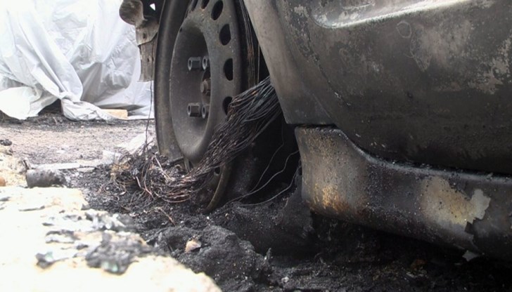 Автомобил с марка „Ауди“ се е запалил в района на лесопарка / Снимката е илюстративна