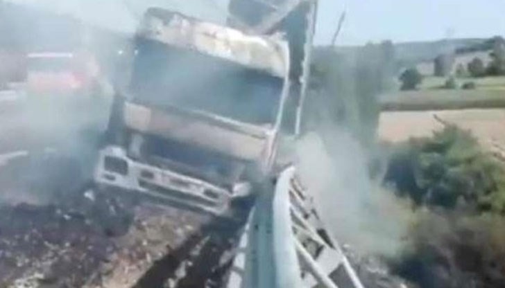 33-годишен италианец и 10-годишния му син са жертвите на пътен инцидент