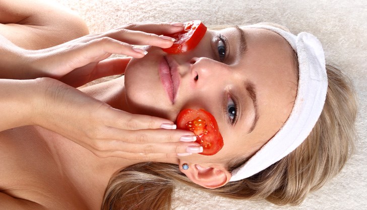 Доматите са пълни с витамини А, В6, С, Е и K Доматите са пълни с витамини А, В6, С, Е и K