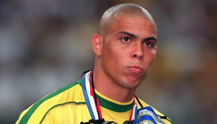 Бившият бразилски футболист е повален от тежка пневмония