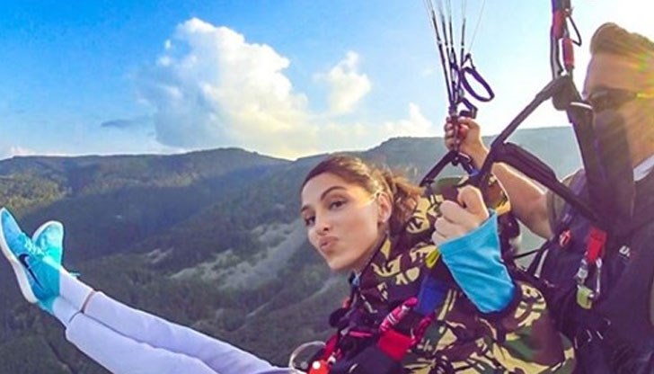 Продължавам смело напред - към мечтите, към щастието, към страховете