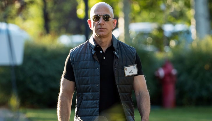 Джеф Безос, основател на Amazon, е и най-големият акционер в компанията