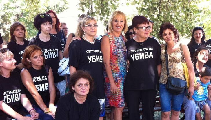 Частните съдебни изпълнители натоварват длъжниците с допълнителни такси, запорират им сметки и недвижими имоти Частните съдебни изпълнители натоварват длъжниците с допълнителни такси, запорират им сметки и недвижими имоти