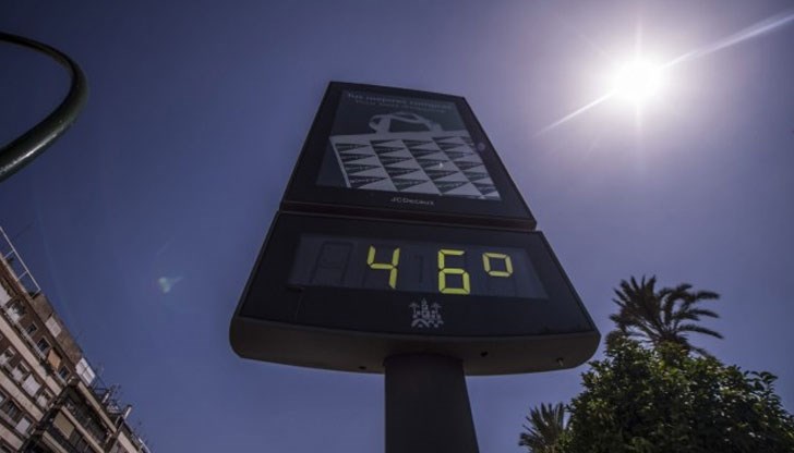 Към момента, потвърденият европейски рекорд за горещо време е 48 градуса, измерени в Атина
