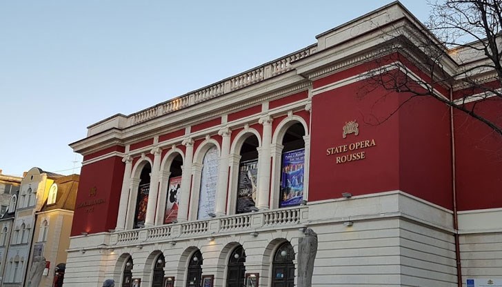 Кандидатите трябва да подготвят две арии