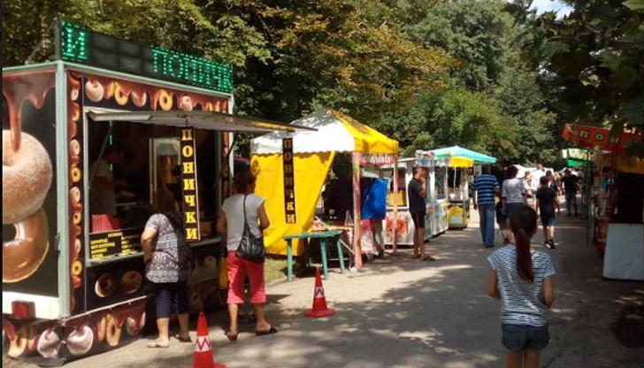 На посетителите им липсват емблематичните лодки - лебеди