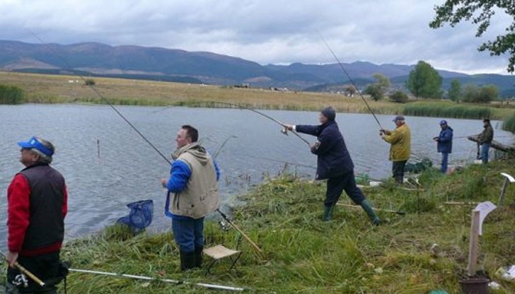 Заради инфлацията се коригират редица такси, предвидени за стопански риболов