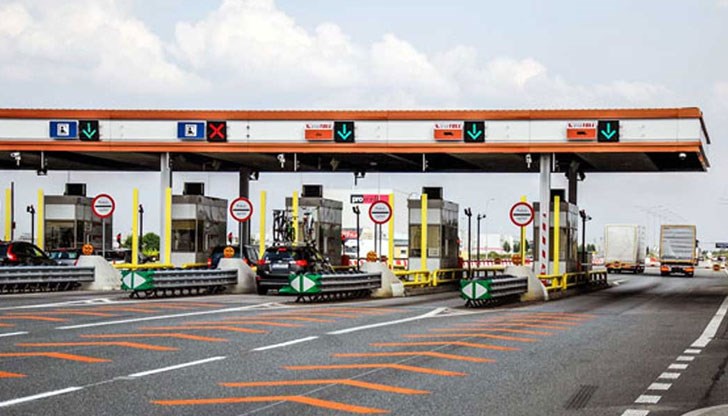 Агенцията стартира обществена поръчка за обслужване на картови плащания на такси за ползване на републиканската пътна мрежа Агенцията стартира обществена поръчка за обслужване на картови плащания на такси за ползване на републиканската пътна мрежа